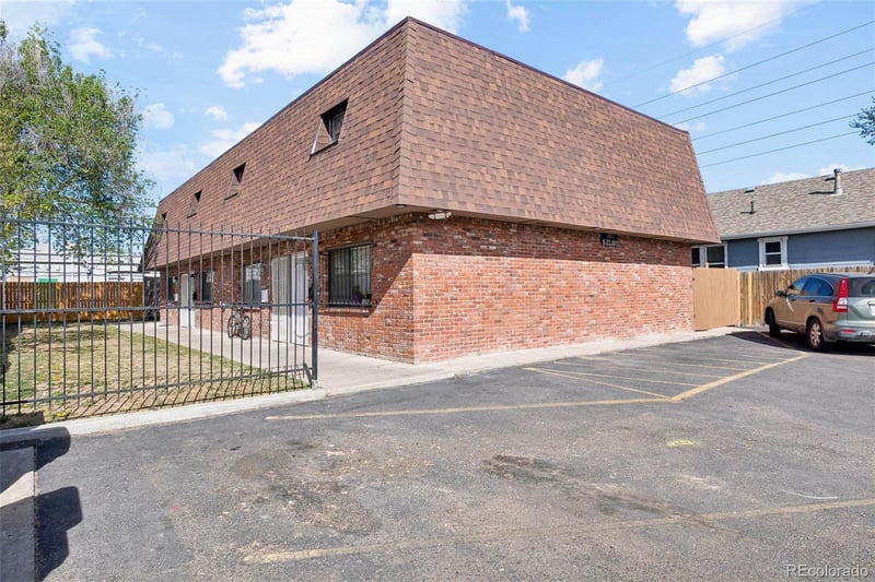 1015 Eliot St #4, Denver, CO 80219