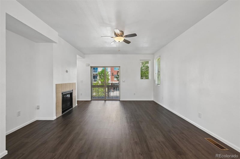 9520 Halstead Ln, Lone Tree, CO 80124