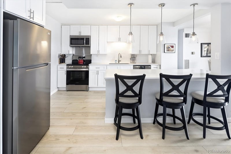 2 Adams #905, Denver, CO 80206