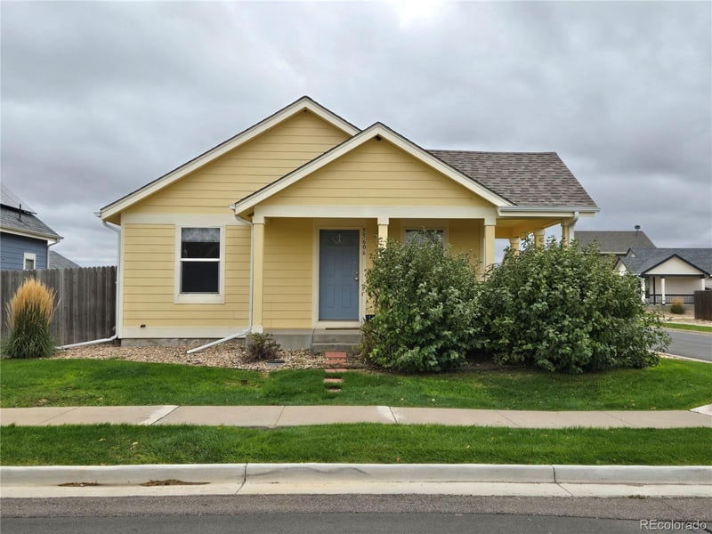 55606 E 28th Pl, Strasburg, CO 80136