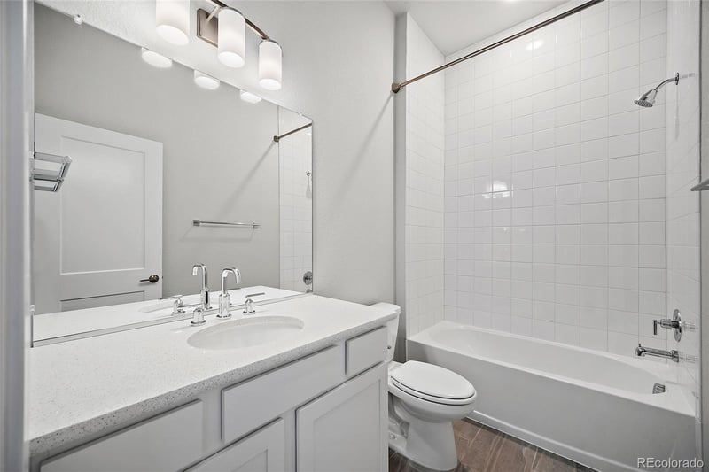 6950 Enclave Vista Loop, Colorado Springs, CO 80924