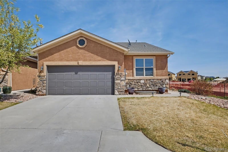 6623 Young Oak Grv, Colorado Springs, CO 80923