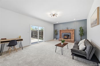 218 Starlite Dr, Pueblo, CO 81005