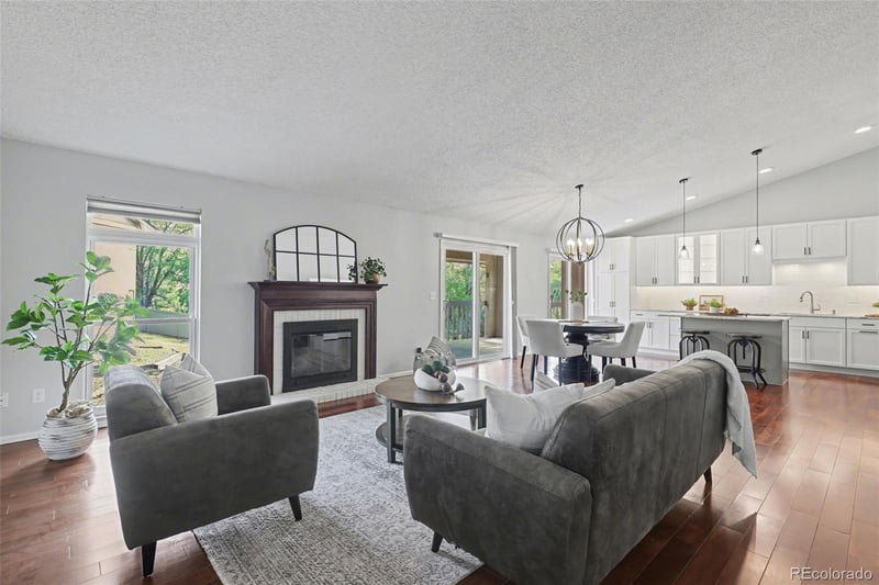 2101 Glenhill Rd, Colorado Springs, CO 80906