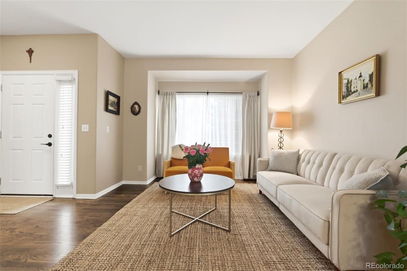 17741 Maplewood Cir, Aurora, CO 80016