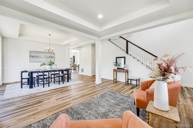 26070 Davies Dr, Aurora, CO 80016