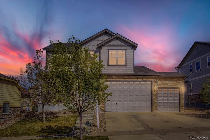 26070 Davies Dr, Aurora, CO 80016