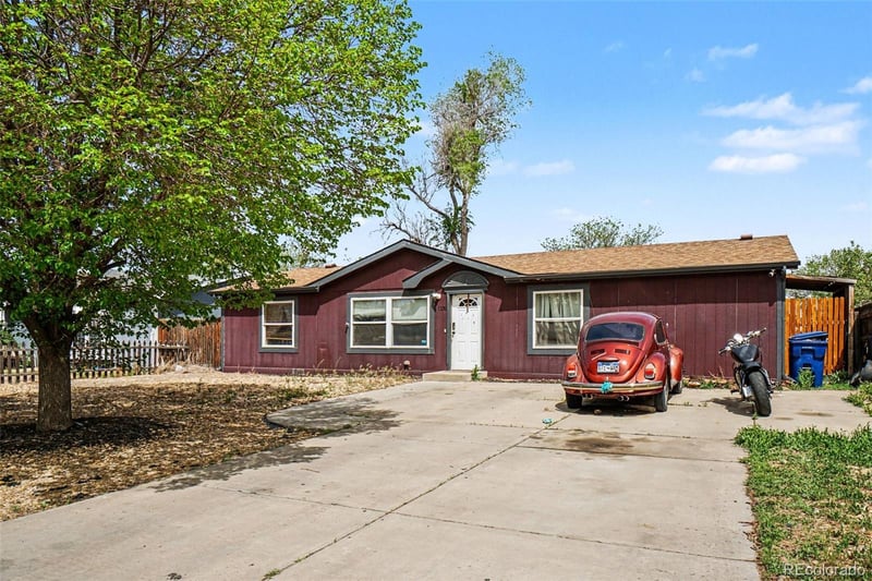 1101 Lantern Dr, Fort Lupton, CO 80621