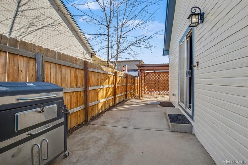 6502 62nd Pl, Commerce City, CO 80022