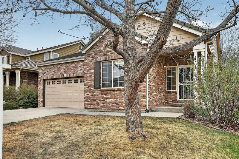 1201 Fultondale Ct, Aurora, CO 80018