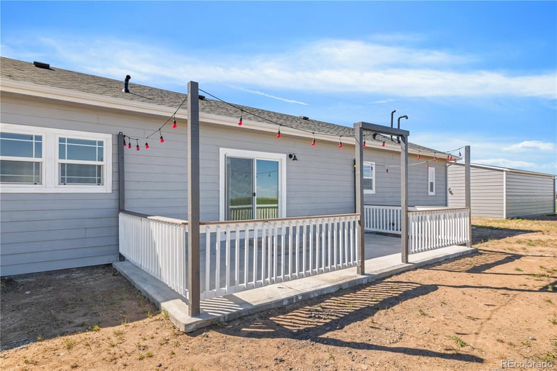 6 Timberlake Ct, Byers, CO 80103