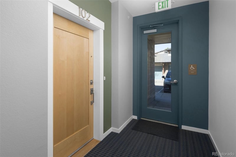 1320 Snowberry Ln #102, Louisville, CO 80027