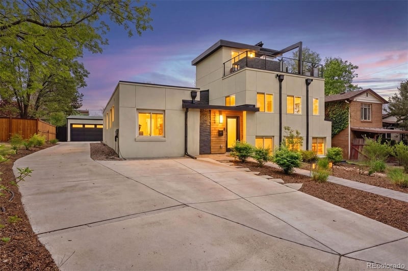 1560 Kearney St, Denver, CO 80220