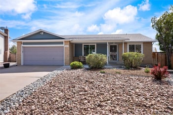 18622 Kent Dr, Aurora, CO 80013