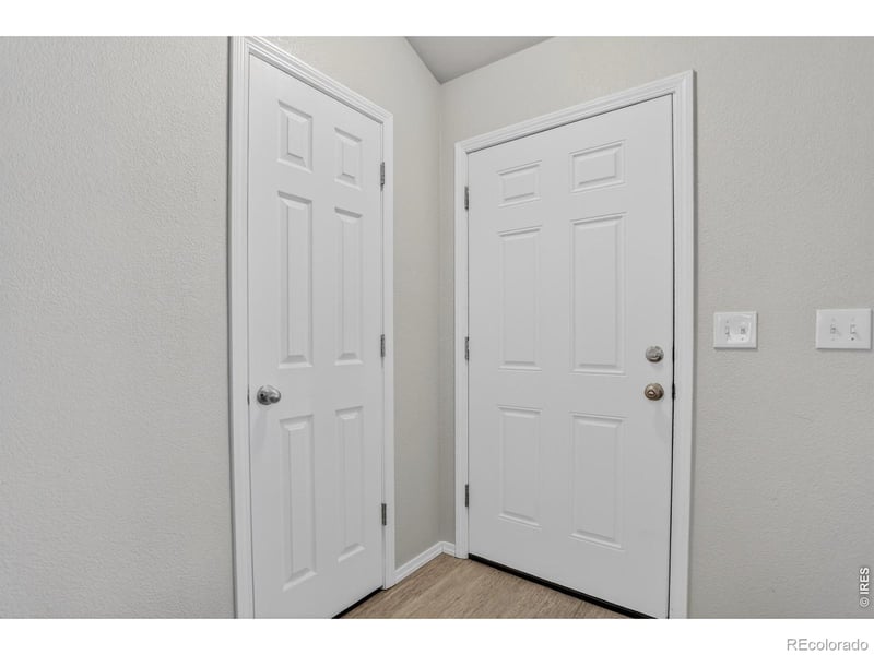 3000 Swan Point Ct, Evans, CO 80620