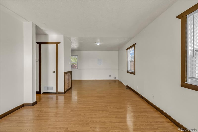 8891 Race St, Thornton, CO 80229