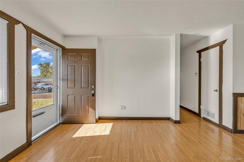 8891 Race St, Thornton, CO 80229