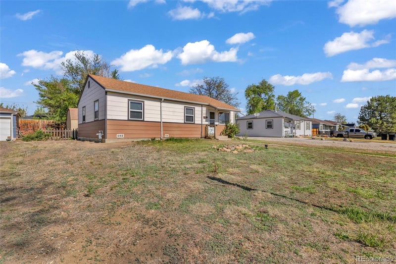 8891 Race St, Thornton, CO 80229