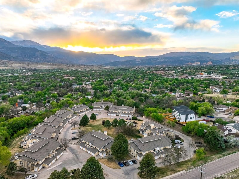 518 Observatory Dr, Colorado Springs, CO 80904