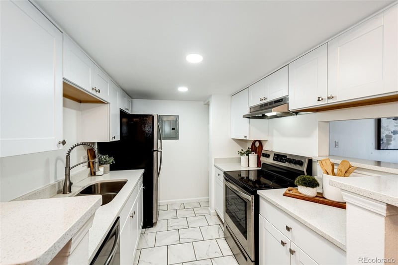 4400 Quebec St #104W, Denver, CO 80237