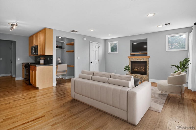 1203 6th St #1203, Golden, CO 80403