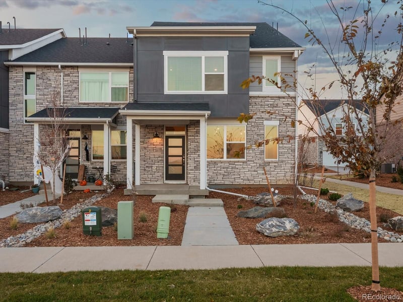 795 Tibet St, Aurora, CO 80018