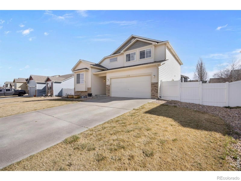 2536 Peppercorn Dr, Mead, CO 80542