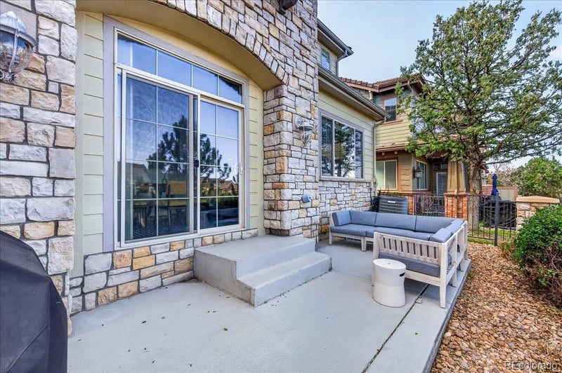 10140 Bluffmont Ln, Lone Tree, CO 80124