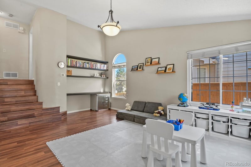 9567 Cordova Dr, Highlands Ranch, CO 80130