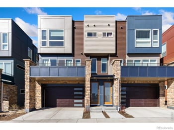 737 Kubat Ln #B, Longmont, CO 80503