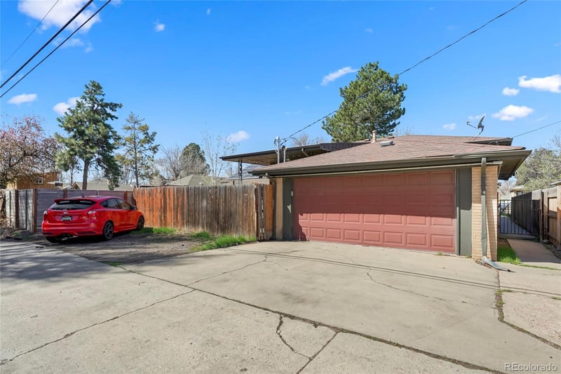 1570 Tamarac St, Denver, CO 80220