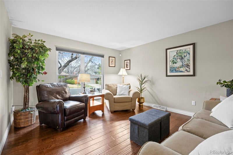 10866 E Berry Ave, Englewood, CO 80111