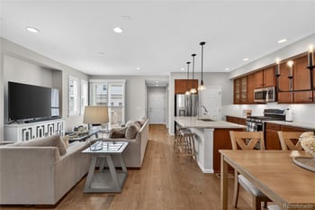 7287 Adriatic Cir, Lakewood, CO 80227