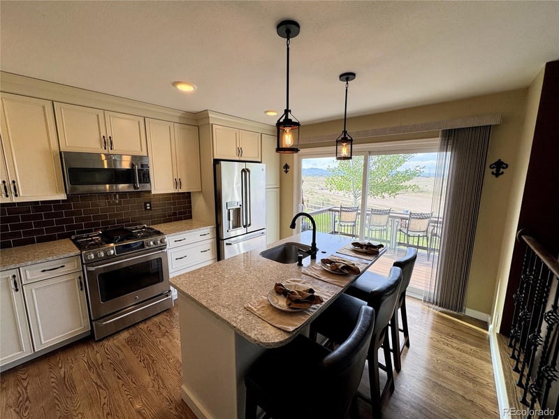 9818 Foxhill Cir, Highlands Ranch, CO 80129