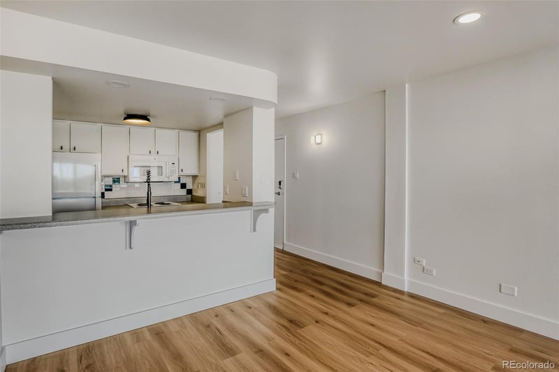 400 Lafayette St #1207, Denver, CO 80209