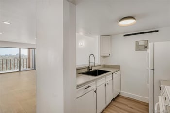 400 Lafayette St #1207, Denver, CO 80209