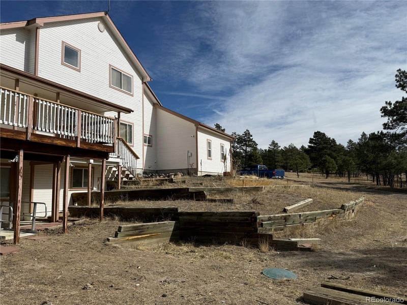 23533 Emerald Trl, Deer Trail, CO 80105