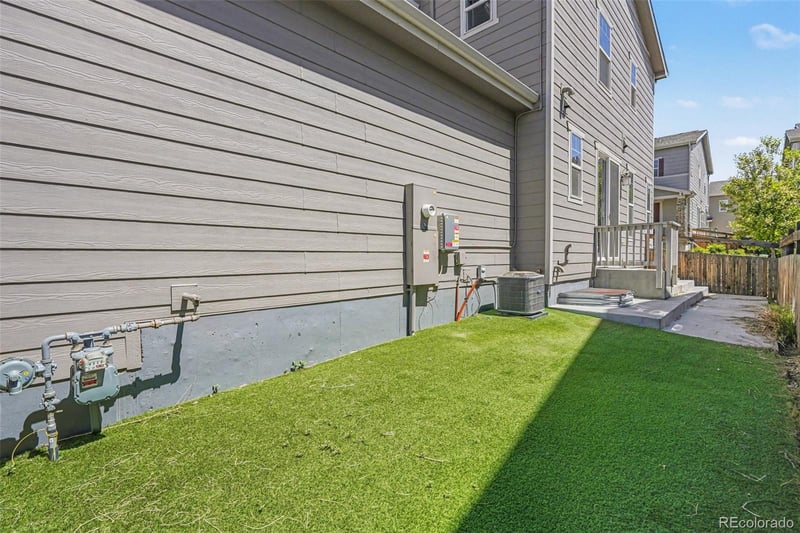 4328 Nepal Ct, Centennial, CO 80015