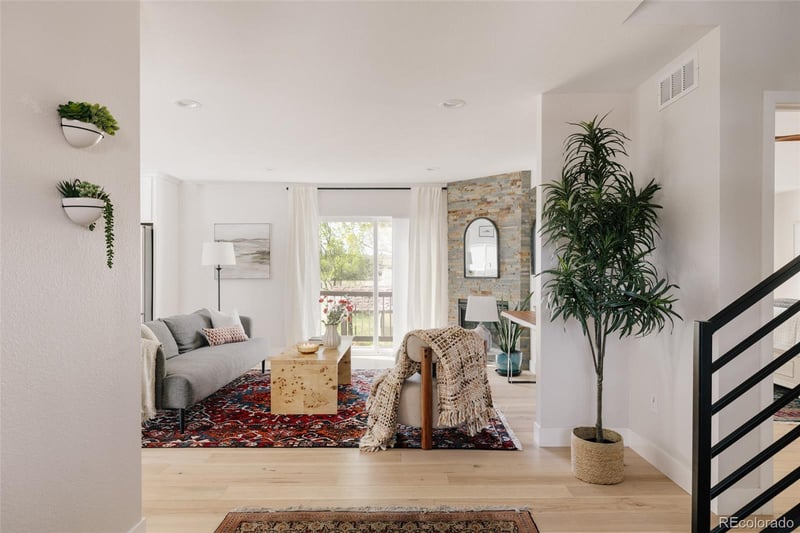 8652 49th Pl, Arvada, CO 80002