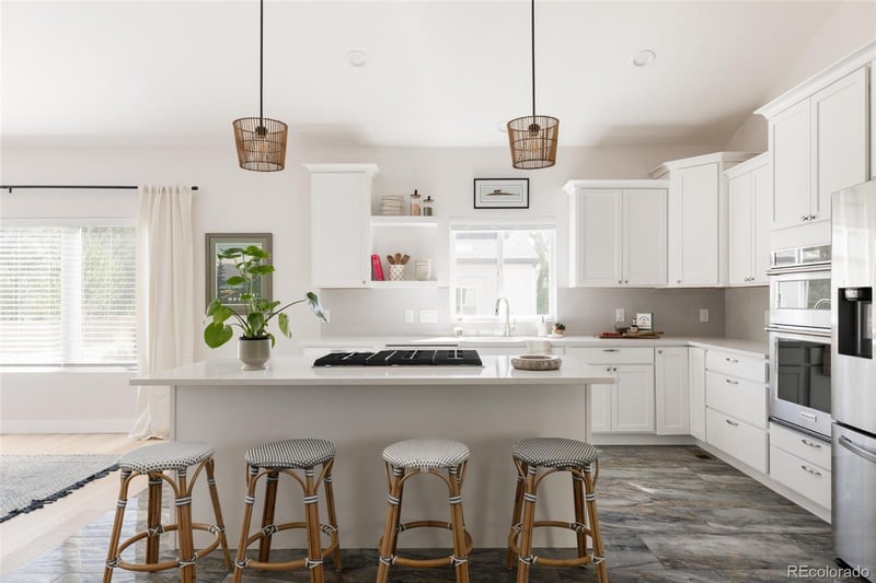 8652 49th Pl, Arvada, CO 80002