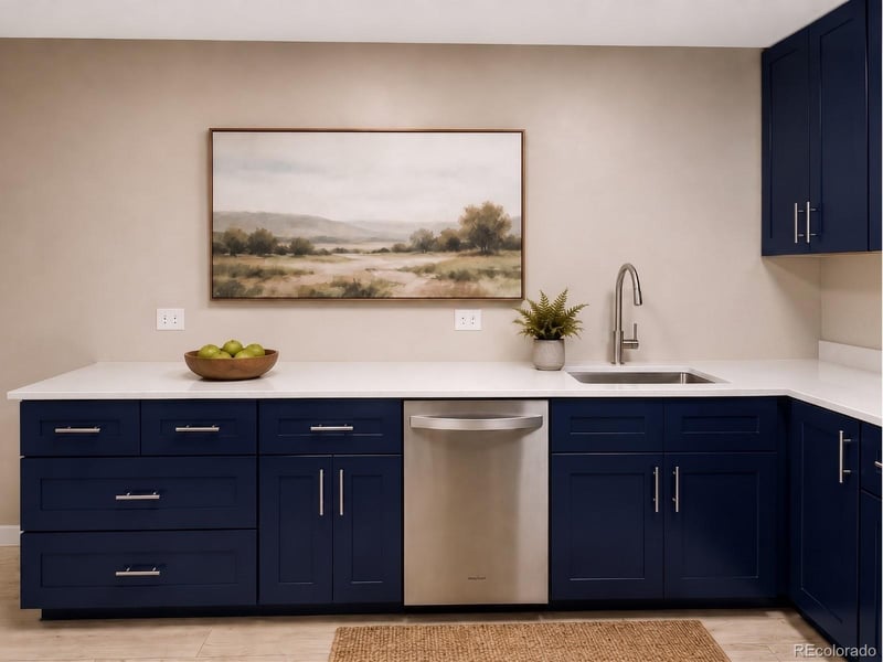 605 Alton Way #12C, Denver, CO 80247