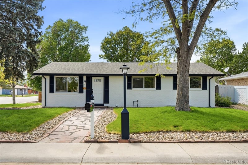 405 Elliott St, Longmont, CO 80504