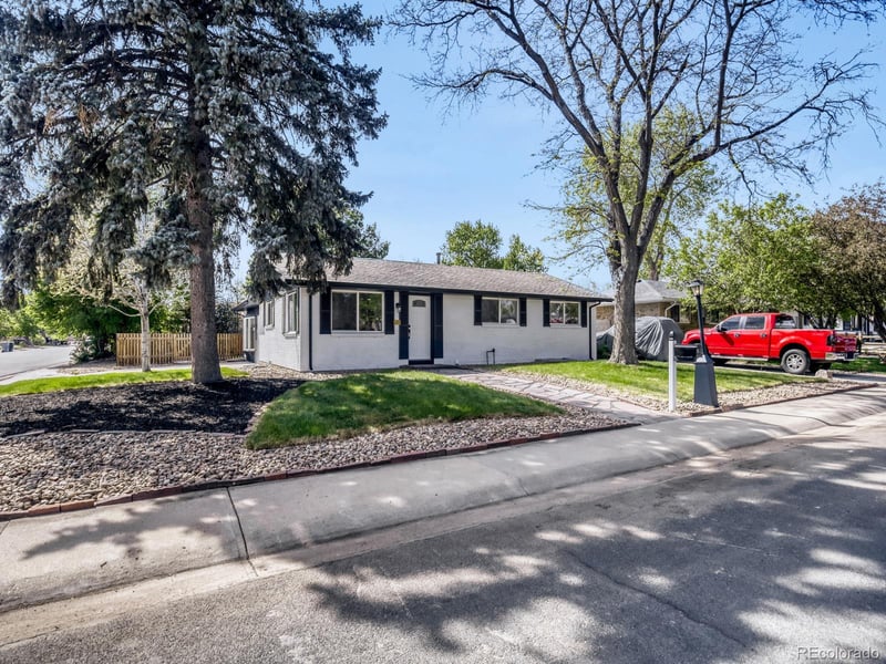 405 Elliott St, Longmont, CO 80504