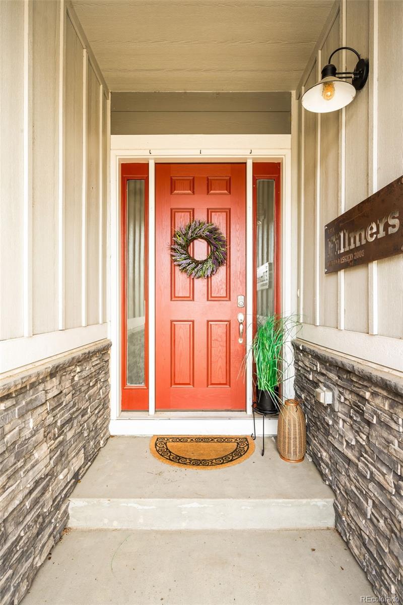 157 Sugar Beet Cir, Longmont, CO 80501