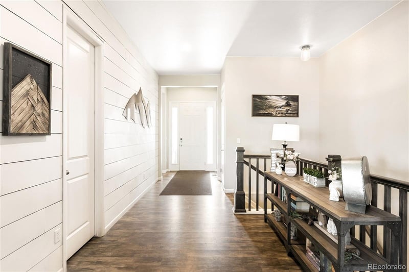 157 Sugar Beet Cir, Longmont, CO 80501