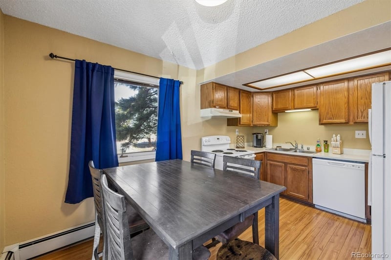 1370 Estes St #201, Lakewood, CO 80215