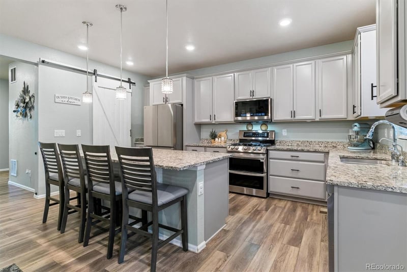 1262 High Point Trl, Elizabeth, CO 80107