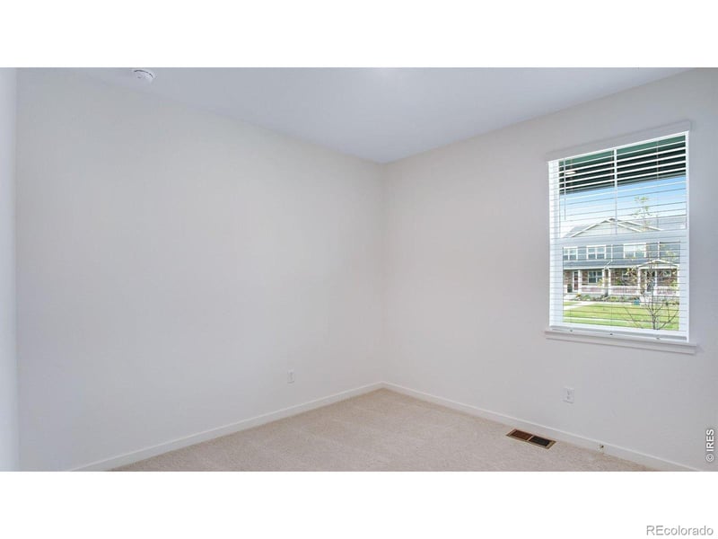 1727 Knobby Pine Dr, Fort Collins, CO 80528