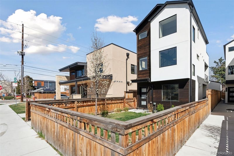 1386 Zenobia St, Denver, CO 80204