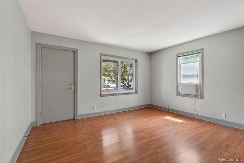 2831 Acoma St, Englewood, CO 80110